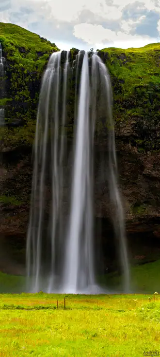 Cliquer pour voir Waterfall en grand !